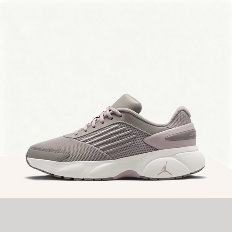 Women'S Shoes Nike Jordan - Nike Jordan TRUNNER FLOW: Удобные, универсальные,