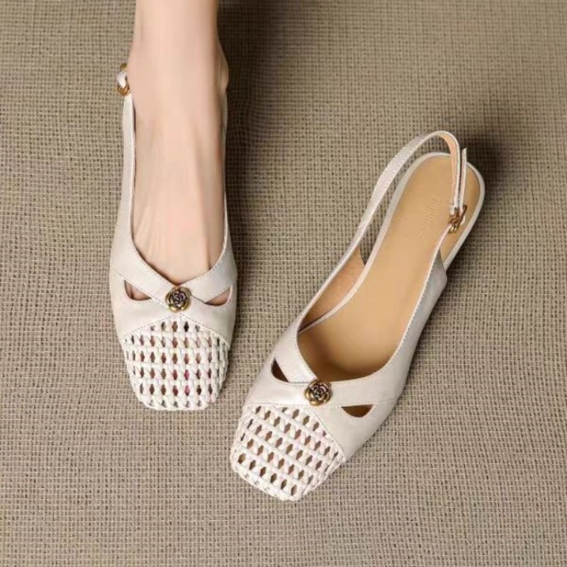 Женские босоножки с закрытым н – обзор и цена Mule Slip On