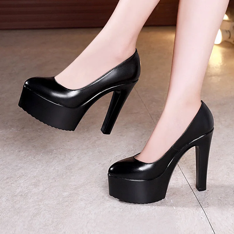 11 см, 13 см, маленький размер – обзор и цена Court Heel Pointed